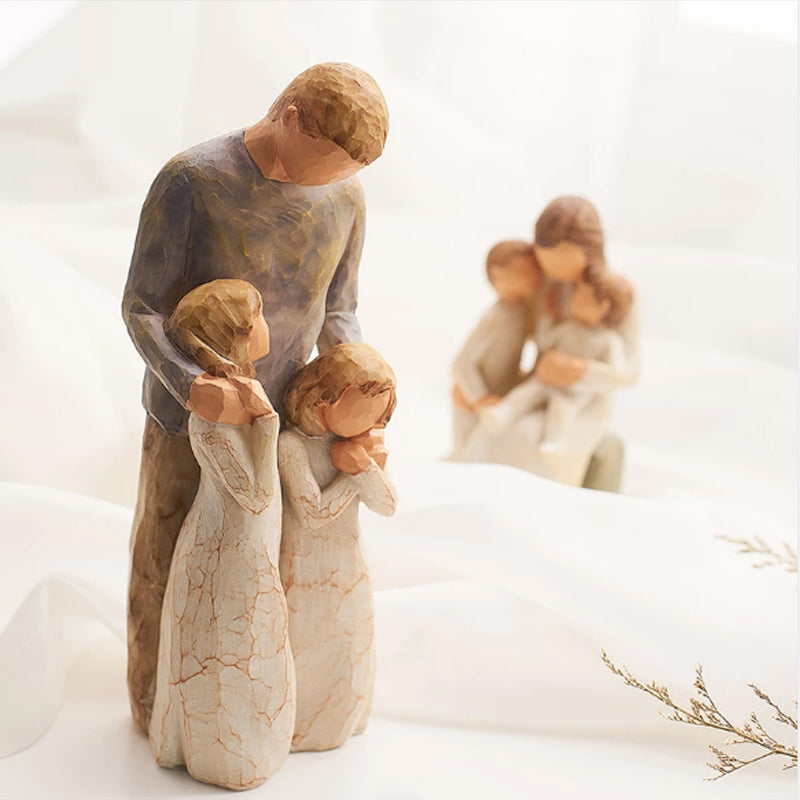 Family and couples statues