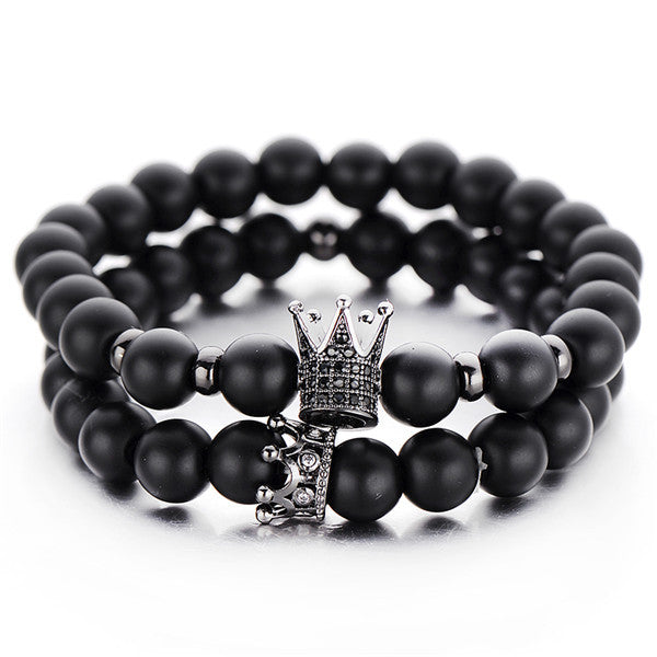 Bead bracelet with crown