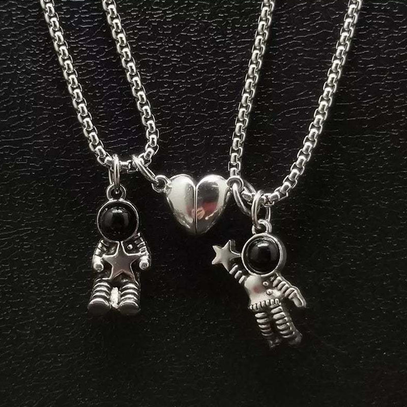 Astronaut Couple Necklace