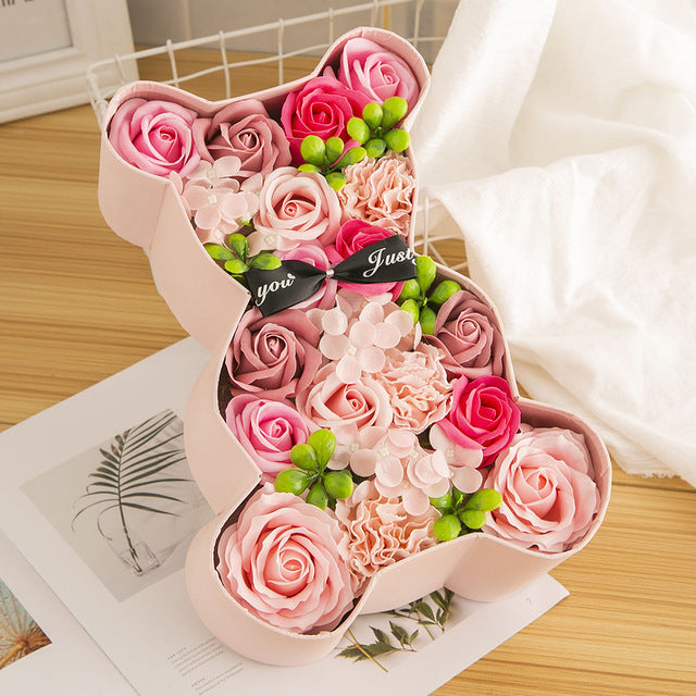 New Style Best Valentines' Day Gift Preserved Roses Flower 5 Roses in  Heart-Shaped Gift Box for Your Love - China Preserved Flower Rose and  Valentines Day price | Made-in-China.com