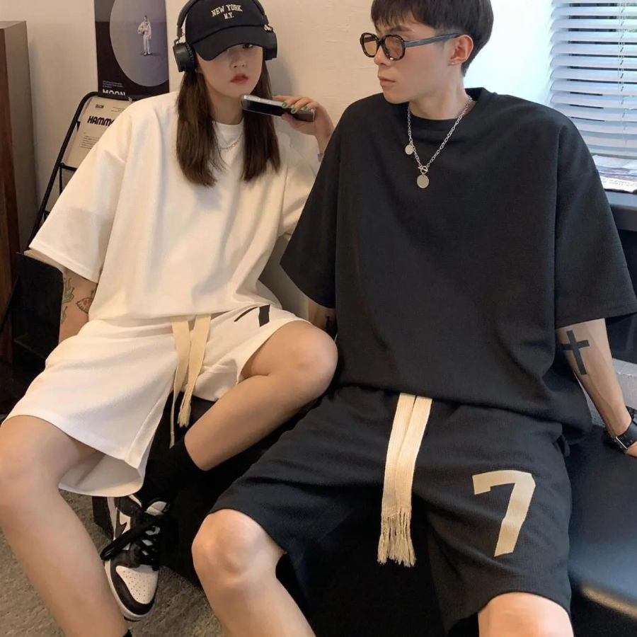 Korean tracksuit for couples