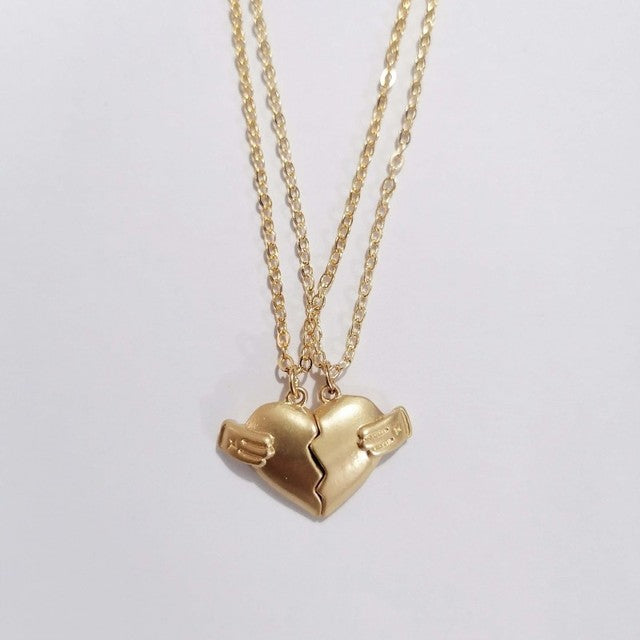 Magnetic Heart Matching Necklace | My Couple Goal 2