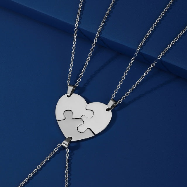 Matching Chain Matching Heart Necklaces | My Couple Goal