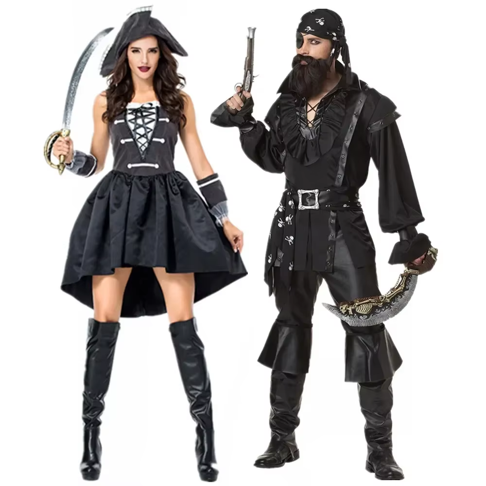 Couples Halloween Costumes Pirate