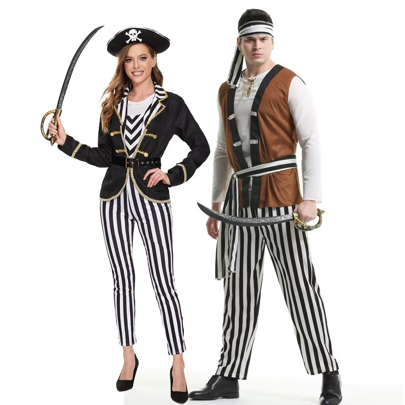 Pirate Couple Halloween Costumes