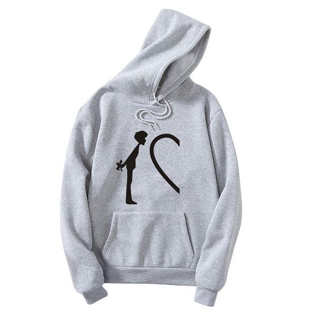 Couple hoodies kiss