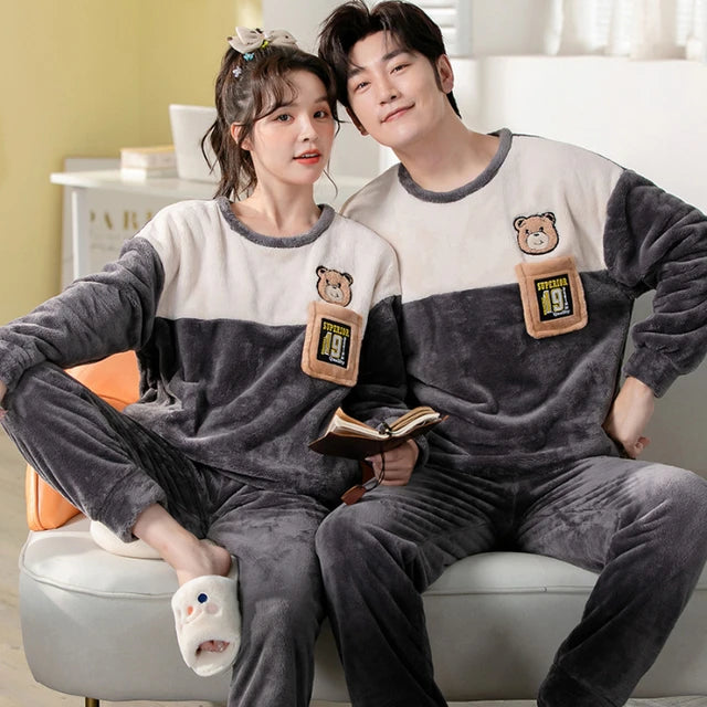 Matching pyjama sets couple 2025