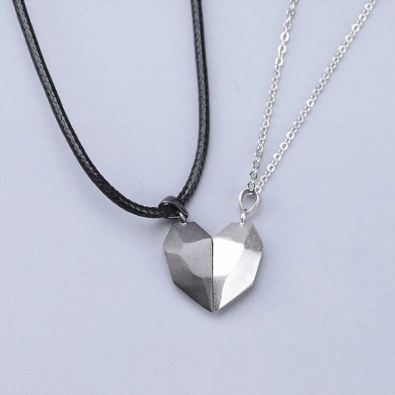 Magnetic Heart Necklace | Myy Couple Goal