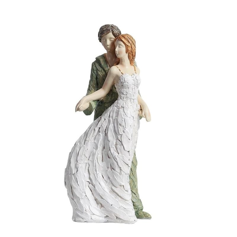 Married couple statue