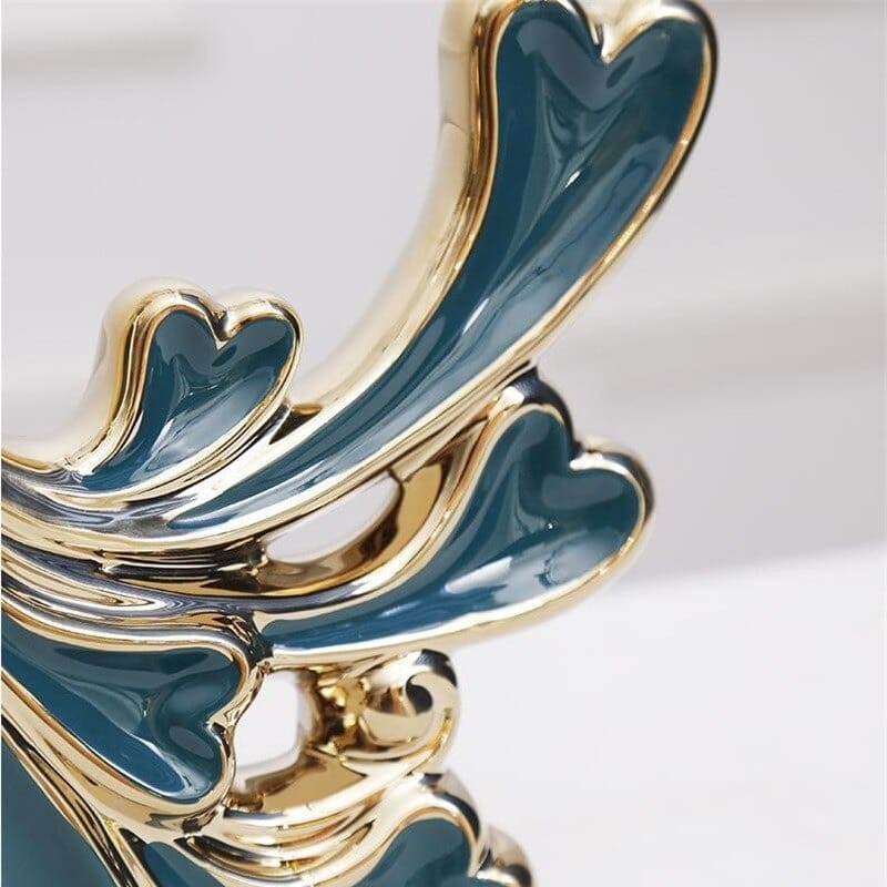 Romantic couple statue