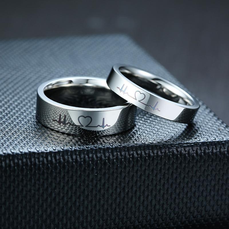 Heartbeat rings for couples