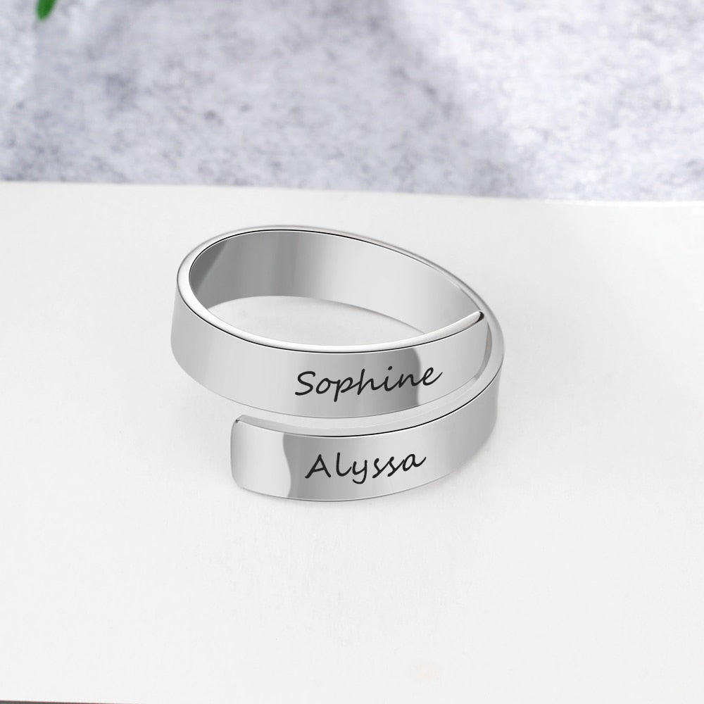 Name Engraved Couple Rings - Gold - Couple Ring
