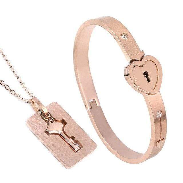 Couple Stainless Steel Love Heart Lock Bracelet with Key Pendant