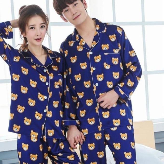 Couples in matching pajamas  Cute couple outfits, Christmas outfit, Couple  outfits