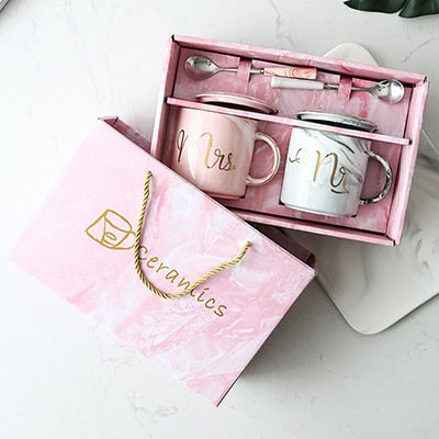 Couple mug gift box